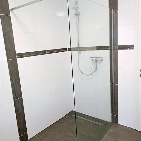 Egger Apartment *
